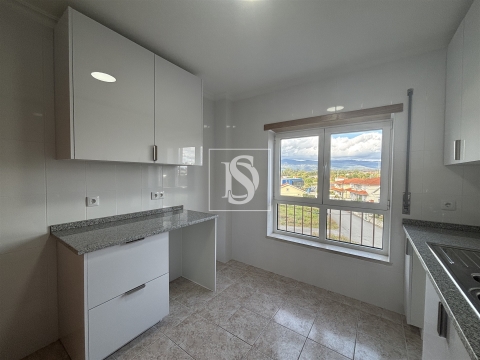 Apartamento T3 no centro de Tondela